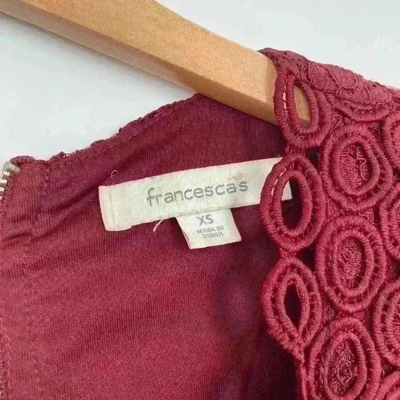 Francesca's Lace Fit & Flare Short Sleeve Back Zip Dress Cranberry/Pink Size XS - Picture 3 of 5
